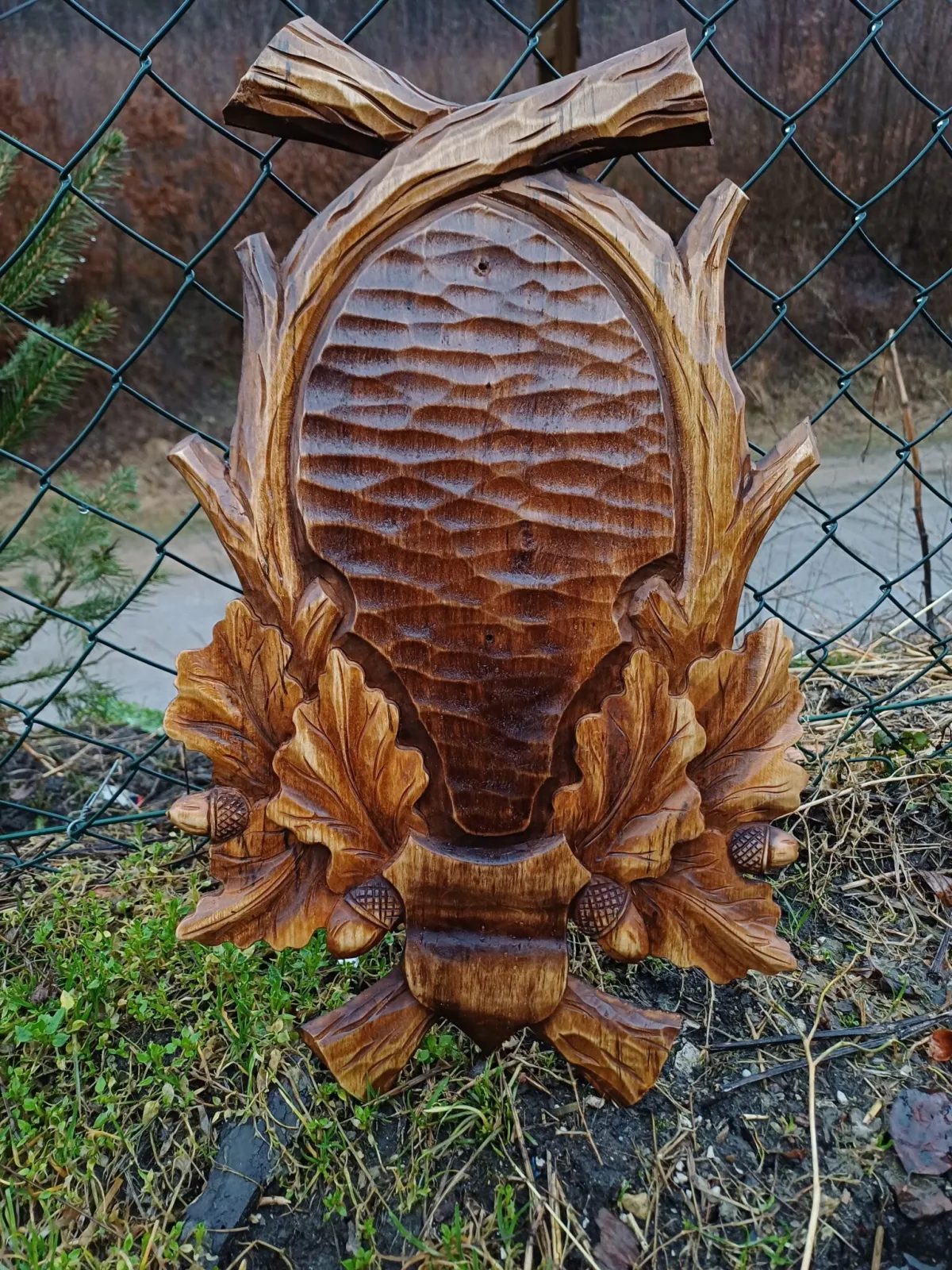 Vyrezávané podložky pod trofeje